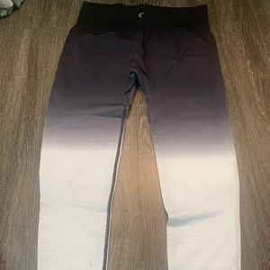 Zyia High-Rise Ombré Performance leggings